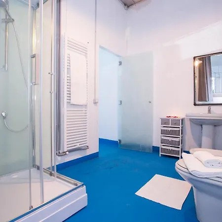 Sleeps 8 Apartment